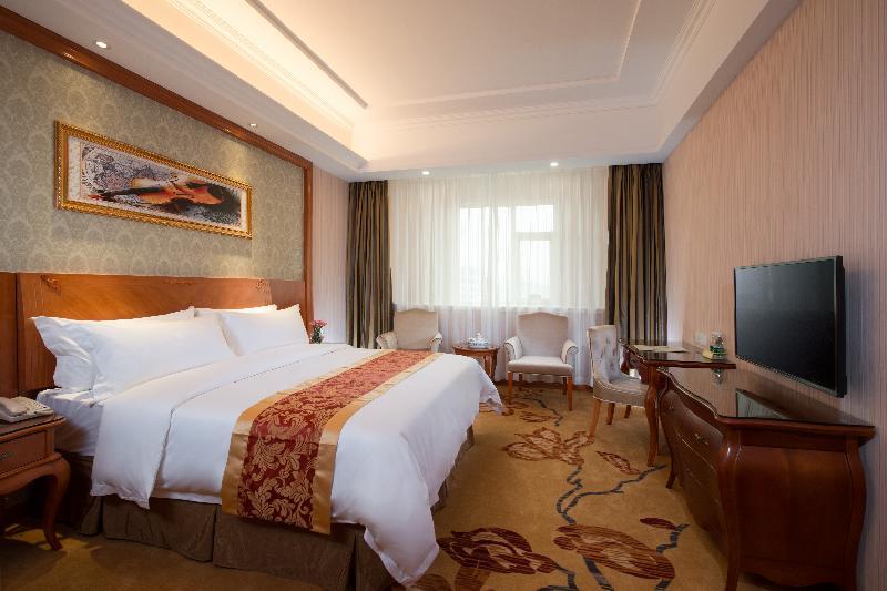 Vienna Hotel Гуанчжоу Экстерьер фото